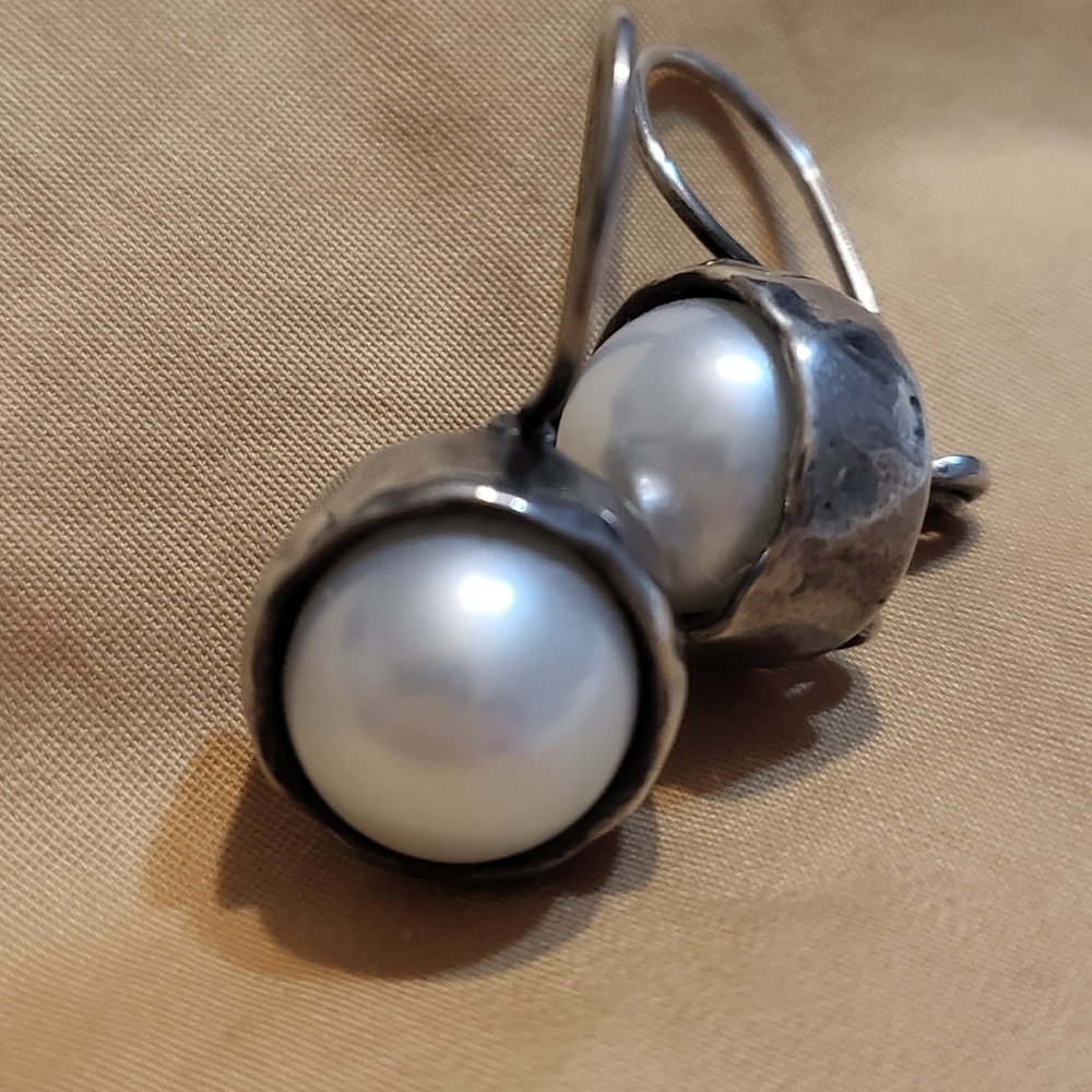 Silpada Pearl Earrings